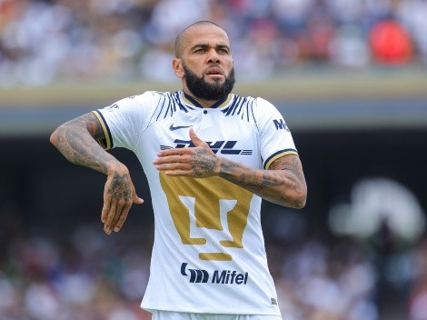 Dani Alves pode vestir as cores de gigante brasileiro após a Copa do Mundo