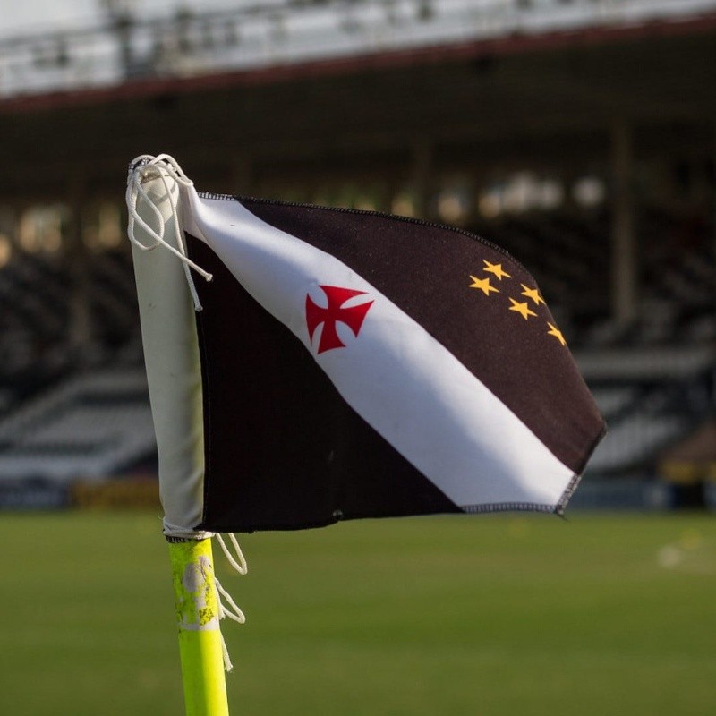 Vasco disputa contratação de jovem atacante da Arabia