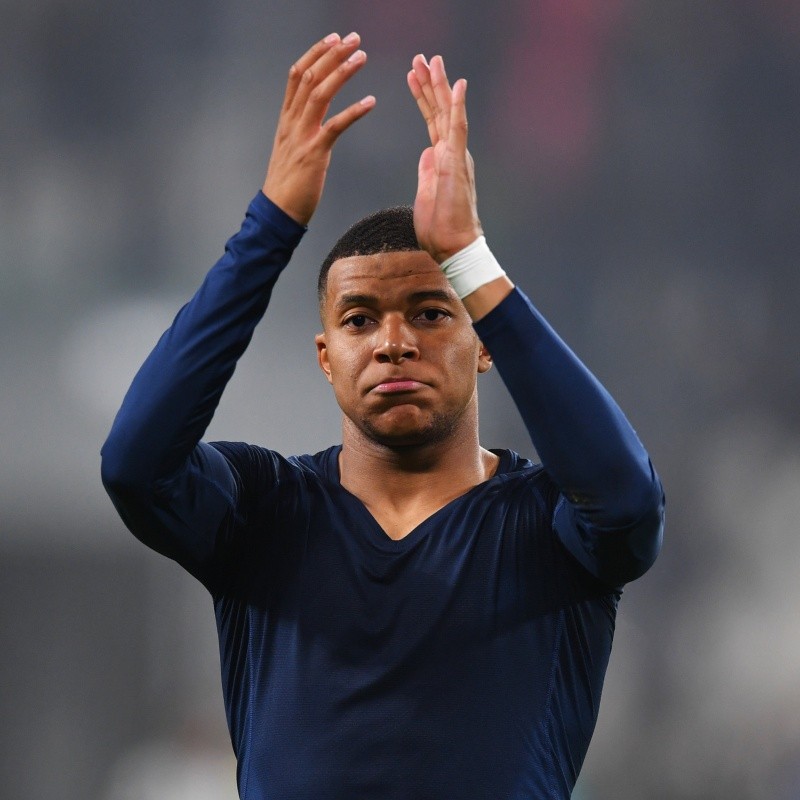 Mbappé se irrita com adversário e resposta do atacante gera polêmica