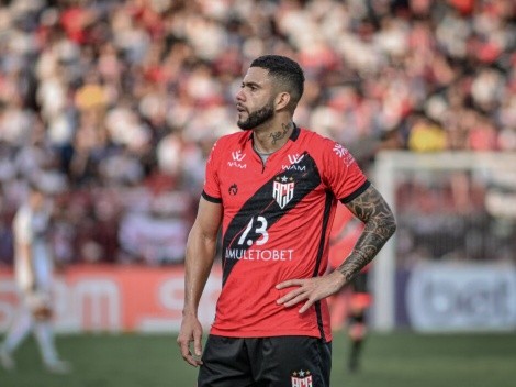 Gigantes brasileiros da serie A disputam contratação de Wellington Rato