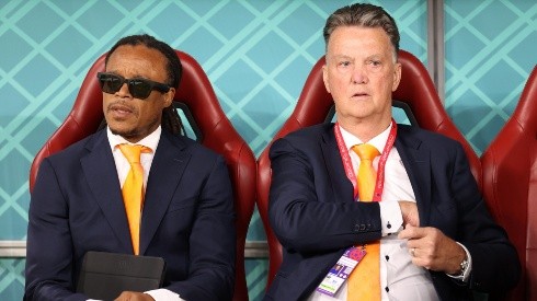 Edgar Davids e Louis van Gaal, auxiliar e treinador da Holanda, respectivamente (Foto: Getty Images)
