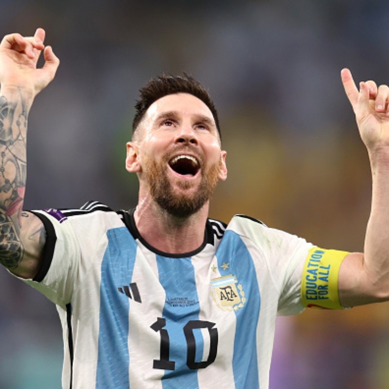 Em excelente partida Messi marca e garante Argentina nas quartas da Copa do mundo