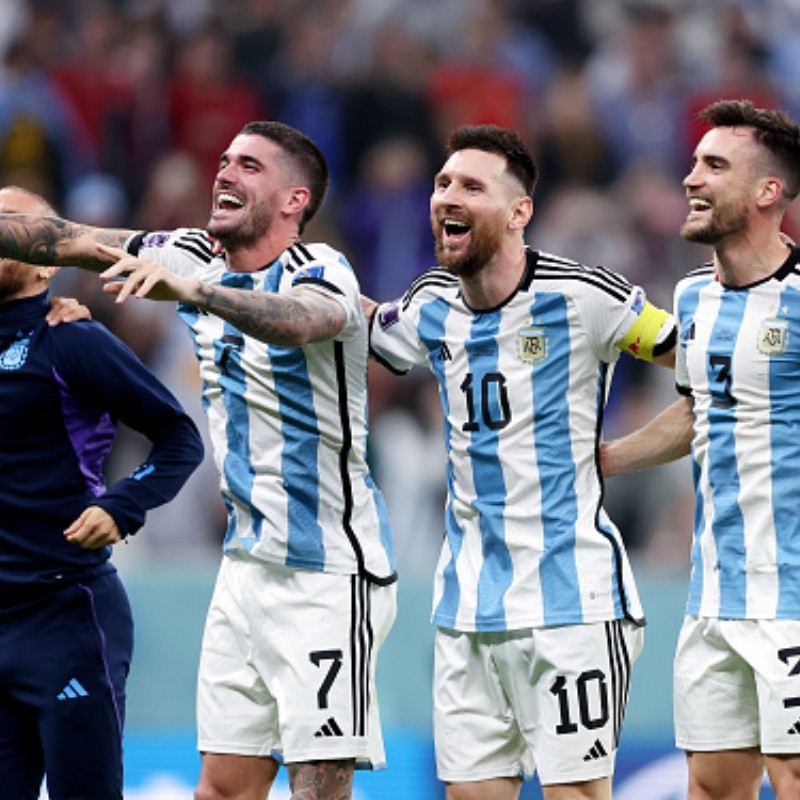 Com Messi eleito melhor em campo, Argentina atropela Croácia e vai à final da Copa do mundo