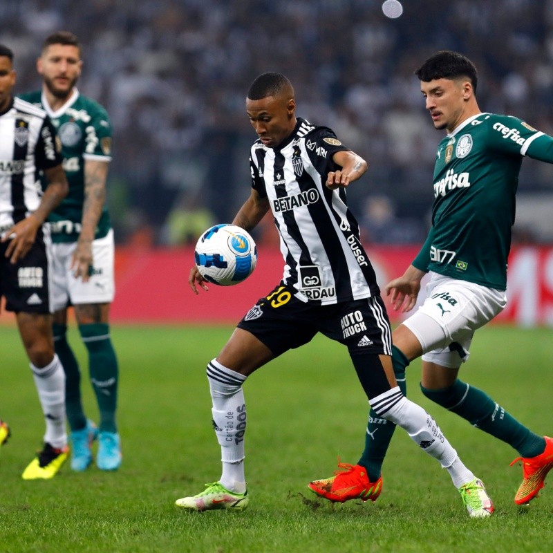 Alvo de gigante brasileiro, atacante Ademir não deve sair do Atlético Mineiro em 2023