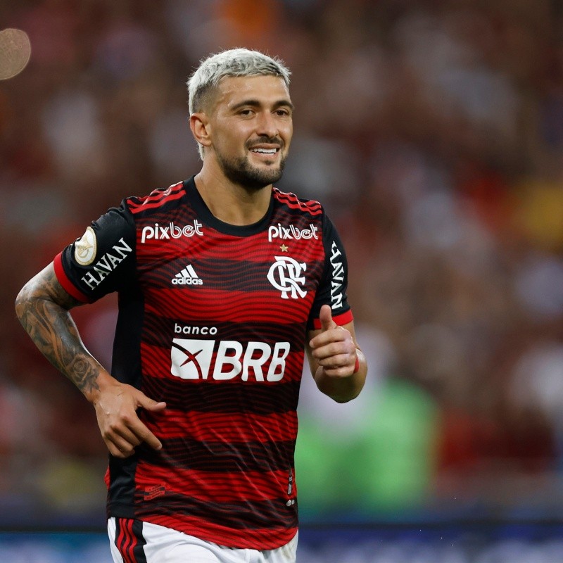 Flamengo acerta compra de 'reserva' de Arrascaeta, que terá salário de R$ 1 milhão por mês, informa jornal 'Marca'