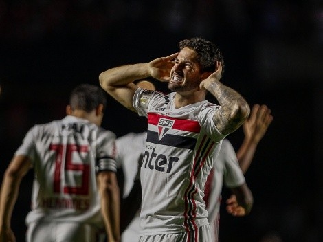 Livre no mercado, Alexandre Pato pode ser anúnciado por clube do Brasileirão nas próximas semanas