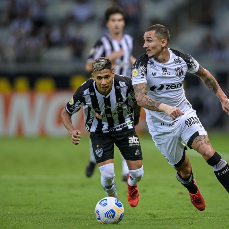 Descartado pelo Fluminense, Vina ganha força para fechar com outro gigante do futebol brasileiro