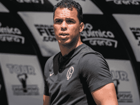 Ex-meia do Atlético Mineiro se oferece para atuar no Corinthians, que não descarta contratá-lo