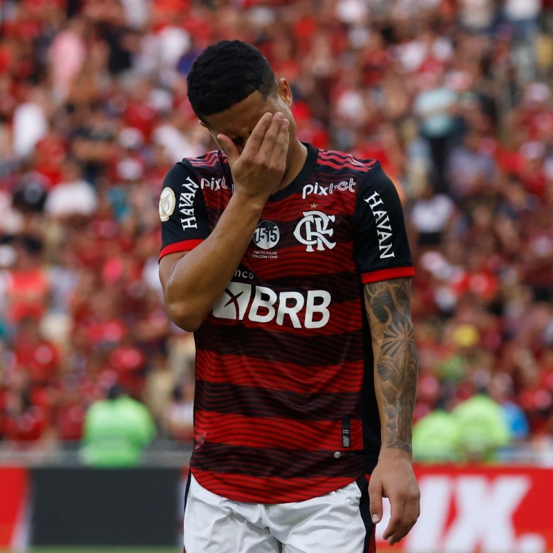 João Gomes "peita" diretoria do Flamengo e define em qual clube quer jogar