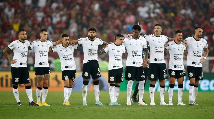 Jogadores do Corinthians, perfilados na final da Copa do Brasil de 2022 (Foto: Getty Images)