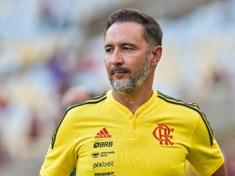 Vitor Pereira deseja a chegada de um volante para o lugar de João Gomes; possível novo reforço quer R$ 900 mil para assinar com o Flamengo
