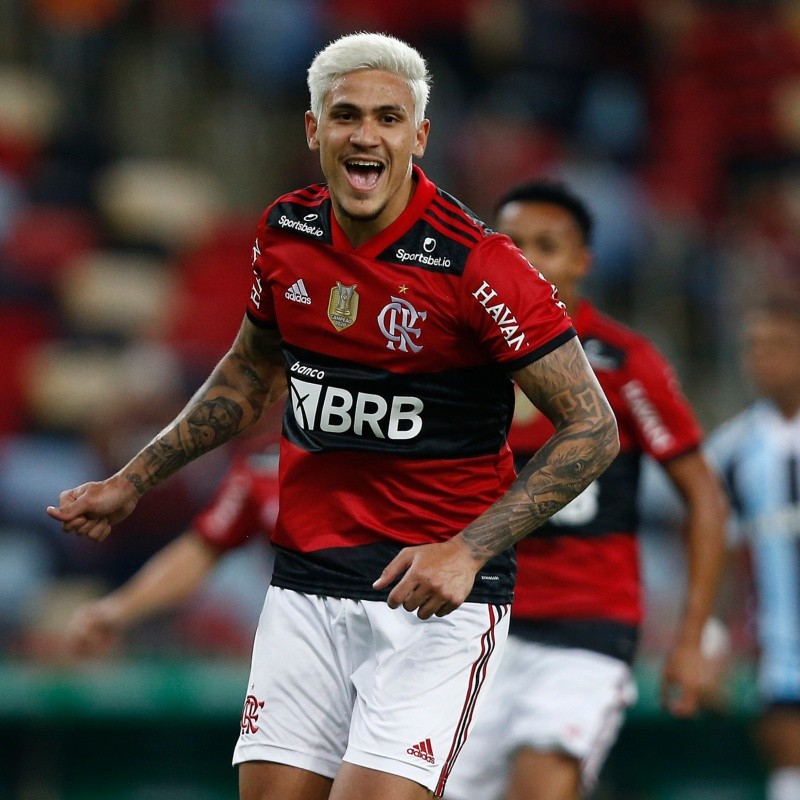 Mercado: Grande clube da Premier League prepara oferta assustora para tirar Pedro, do Flamengo, em julho