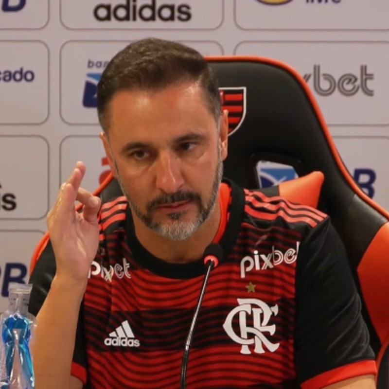 Diário Olé surpreende e cita os 2 treinadores que estão na mira do Flamengo; Vitor Pereira pode cair nesta semana