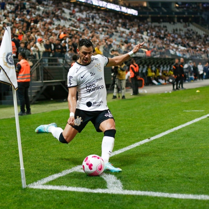 Portal internacional esquece do Corinthians e aponta as 10 melhores torcidas do futebol mundial