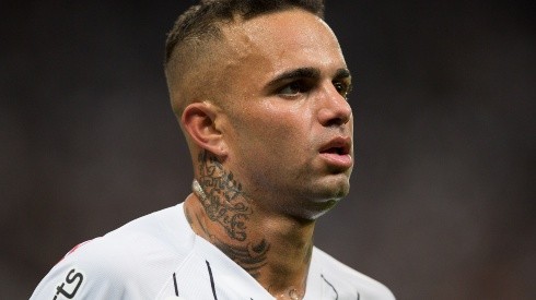 Corinthians irá se reunir com Luan e discutir a possibilidade de reintegrar meia-atacante ao elenco