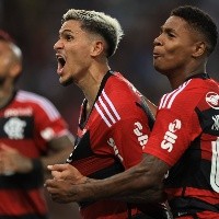 Liverpool surpreende e prepara investida para tirar grande nome do Flamengo