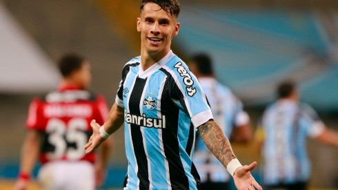 Ferreirinha não tem intenção de deixar o Grêmio