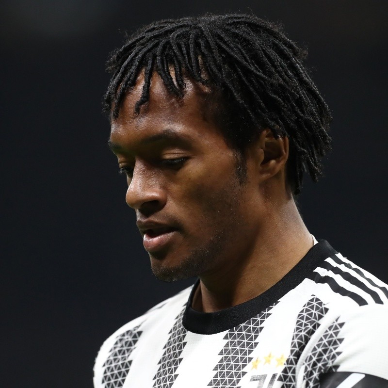 Mercado da bola: grande clube da Serie A acelera os passos e vai com tudo para fechar com Cuadrado, da Juventus