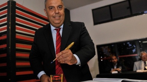 Marcos Braz surpreende a todos e revela interesse do Flamengo em meio-campista 'badalado'