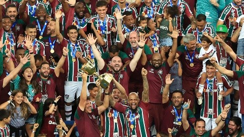 Fluminense provoca rival e torcida vai à loucura