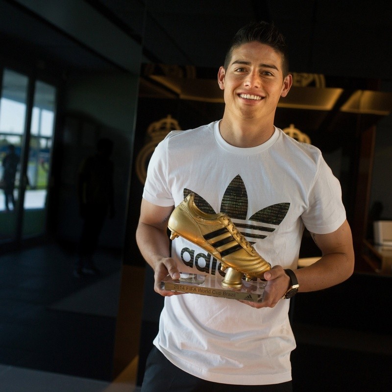 Gigante brasileiro sobe proposta salarial para R$ 1,6 milhões mensais e fica a um detalhe de anunciar James Rodríguez