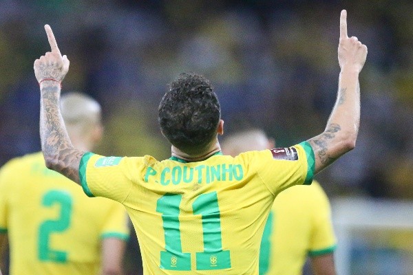 Coutinho voltou a marcar com a camisa da Seleção Brasileira (Foto: Fernando Moreno/AGIF)