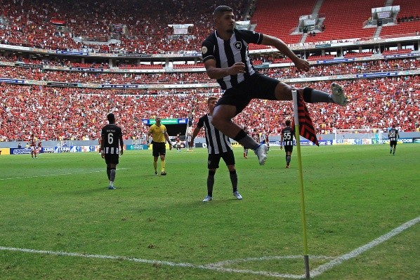 Erison desperta interesse de clubes da MLS (Foto: Vitor Silva/Botafogo)